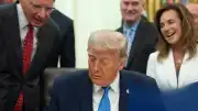 Trump, Göçmenlik Yasasını İmzalayarak ICE Fonlamasını 2029'a Kadar Güvence Altına Aldı