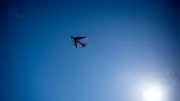 ABD Hava Kuvvetlerine Ait B-52 Bombardıman Uçağı Edwards Hava Sahasında Düştü