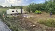 Isparta'da Tur Midibüsünün Şarampole Devrilmesi Sonucu 4 Kişi Öldü, 26 Yaralı Var
