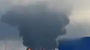 Ukrayna, St. Petersburg Petrol Terminalini ve Liman Altyapısını Vurdu