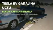 Meksika'da Hız Yapan Tesla Ev Garajına Uçtu: Kaza Anı Güvenlik Kamerasına Yansıdı
