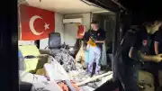 Antalya Serik'te Otomobilin Direğe Çarpması Sonucu Motor Parçası Barakaya Uçtu: 1 Ağır Yaralı