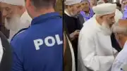 Şanlıurfa'da Cami İçinde El Öpme Tartışması: Polis Memurunun Sıradaki Yeri Tepki Çekti
