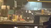 Silivri'de Restoran Yangını: 5 Çalışan Dumandan Etkilendi