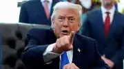 Trump: İran'a Sert Saldırı Uyarısı