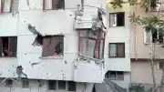 Bakırköy'de Kentsel Dönüşüm Çalışması Sırasında Bina Devrildi