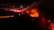 Bursa Yıldırım'da geri dönüşüm tesisinde çıkan yangın dronla kaydedildi