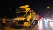 İnegöl'de Freni Patlayan Kamyon Polis Müdahalesiyle Durduruldu
