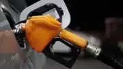 Küresel Petrol Arzındaki Riskler Akaryakıt Fiyatlarını Artırıyor: Benzine ve Motorine Zam Beklentisi