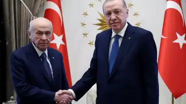Cumhurbaşkanı Erdoğan ile Bahçeli Beştepe'de Görüşme Gerçekleştirdi