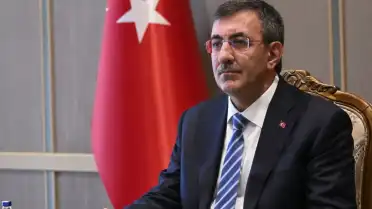 Cumhurbaşkanı Yardımcısı Yılmaz'dan Helikopter Kazasına İlişkin Geçmiş Olsun Mesajı
