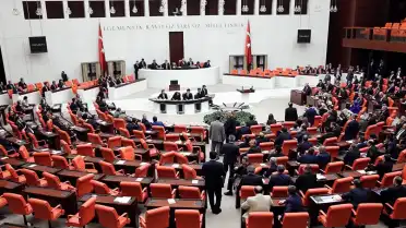 Okul Saldırıları Sonrası Kurulan Komisyon Raporu Gecikmeyle Yayımlandı