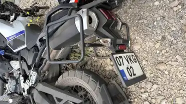 Osmaniye'de motosikletli kurye köpeğe çarparak ağır yaralandı