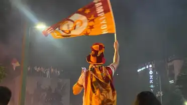 Galatasaray, Ankara'da 26. Şampiyonluğunu Taraftarıyla Kutladı
