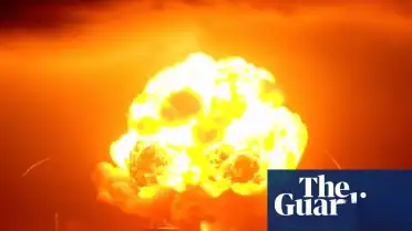 Blue Origin'in Jeff Bezos'a Ait Roketi Florida'da Test Sırasında Patladı