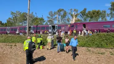 Bedford'da Tren Kazası: Görgü Tanıkları Panik ve Yaralanmaları Anlattı
