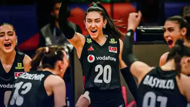 Filenin Sultanları Bulgaristan'ı 3-1 Yenerek İlk Etabı Galibiyetle Tamamladı