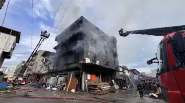 Samsun Yenimahalle Eski Sanayi Sitesi'nde Mobilya İmalathanesinde Yangın Çıktı