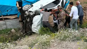 Tuzluca-Iğdır Karayolu'nda Trafik Kazası: 2 Yaralı