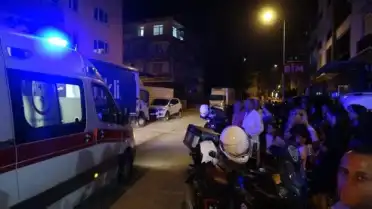 Muratpaşa'da Boş Apartmanda Yangın Çıktı