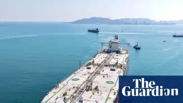 Hürmüz Boğazı'nın Yeniden Açılması Umutlarıyla Petrol Fiyatları Düştü