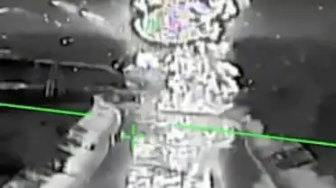 Ukrayna Özel Operasyon Kuvvetleri Kırım'daki Stratejik Demiryolu Köprüsünü Vurduğunu Duyurdu