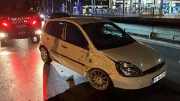 Bursa'da Trafik Kazası: Alkollü Sürücü Kaçtı, 4 Yaralı
