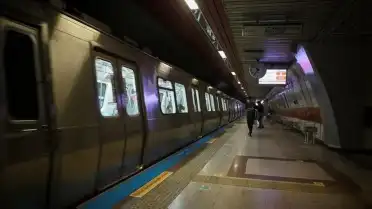 Kadıköy-Sabiha Gökçen Metro Hattı Bostancı Durağı Yakınlarında Raydan Çıktı