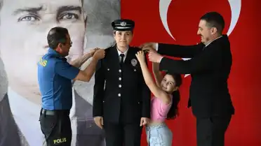 Edirne'de 23 emniyet personeli için rütbe terfi töreni gerçekleştirildi