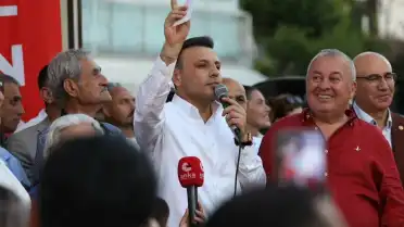 Adalar'da Operasyona Tepki: Özgür Çelik'ten Açıklama