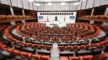 Uzman Erbaşlara Yönelik Kanun Teklifi Meclis'e Sunuldu: Kamuda İstihdam İmkanı Sağlanacak