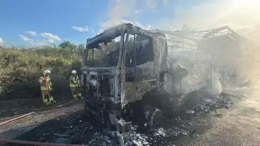 Edirne'de Seyir Halindeki Moldova Plakalı TIR Alev Aldı