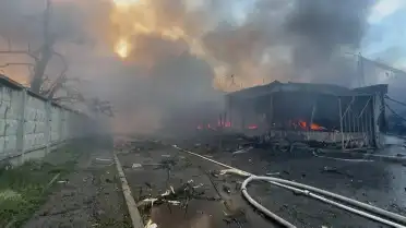 Rusya'dan Ukrayna'ya Yoğun Füze ve İHA Saldırısı: Kiev ve Harkiv'de Hasar Oluştu