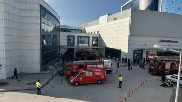 Sinop Atatürk Devlet Hastanesi'nde Yangın: Poliklinikler Hasar Gördü