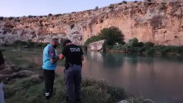 Adıyaman Besni'de Çay Akıntısına Kapılan Genç İçin Arama Çalışmaları Sürüyor