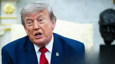 ABD Başkanı Trump'ın 'Çok Büyük Haber' Vaadi: Seçimler ve İran İddiaları Mercek Altında