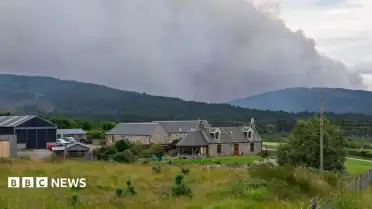 Cairngorms Ulusal Parkı'ndaki Orman Yangını Nedeniyle 'Büyük Olay' İlan Edildi