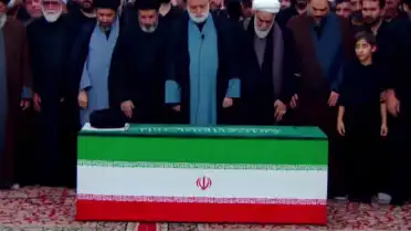 Meşhed'de Ali Hamaney'in Cenaze Töreni Sırasında Silahlı Çatışma Yaşandı