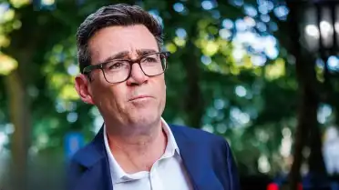 Birleşik Krallık'ta Yeni Dönem: Andy Burnham İşbaşı Yapıyor