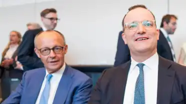 Almanya CDU Grup Başkanı Jens Spahn İstifa Etti