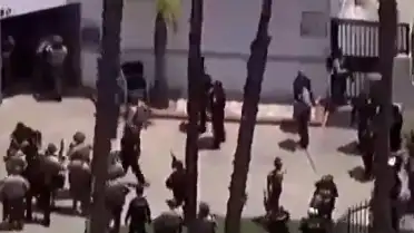 ABD'de Bir Camiye Silahlı Saldırı: 2 Kişi Hayatını Kaybetti, Yaralılar Var