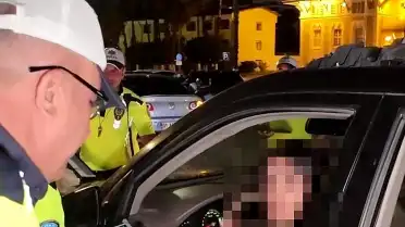 Adana'da Polisi Ezmeye Çalışan Alkollü Sürücü Tutuklandı