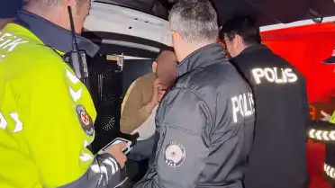 Aksaray'da Alkollü Sürücü Park Halindeki Araca Çarptı: Sürücüye 50 Bin TL Ceza