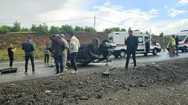 Bingöl'de Trafik Kazası: 5 Yaralı