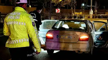Buhara Bulvarı'nda Yaya Ölümü: İki Otomobil Çarptı