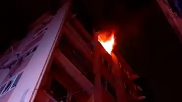 Bursa'da 6 Katlı Binada Yangın Çıktı
