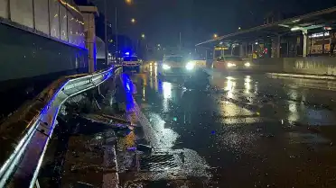 Bursa'da Trafik Kazası: 1'i Ağır 2 Yaralı