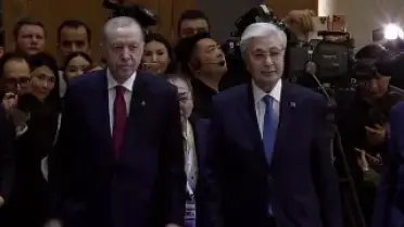 Cumhurbaşkanı Erdoğan, Astana'da Resmi Törenle Karşılandı