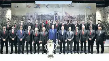 Cumhurbaşkanı Erdoğan, Galatasaraylıları Kabul Etti