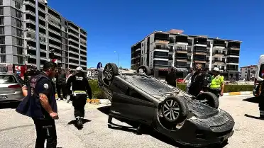 Elazığ'da Trafik Kazası: 2 Yaralı